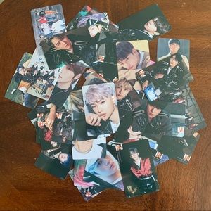 Stray Kids Photocards